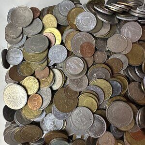 2 POUNDS BULK MIXED FOREIGN COINS FROM AROUND THE WORLD